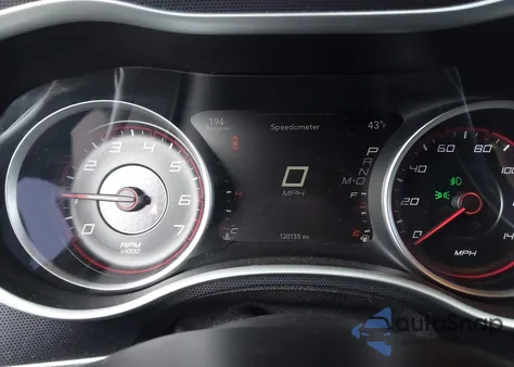 2015 Dodge Charger Sxt z USA, uszkodzony, nr VIN 2C3CDXHG5FH918928